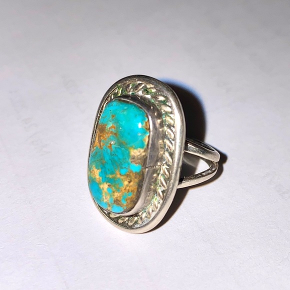 Navajo Jewelry - Vintage Sterling Silver Navajo Turquoise Ring